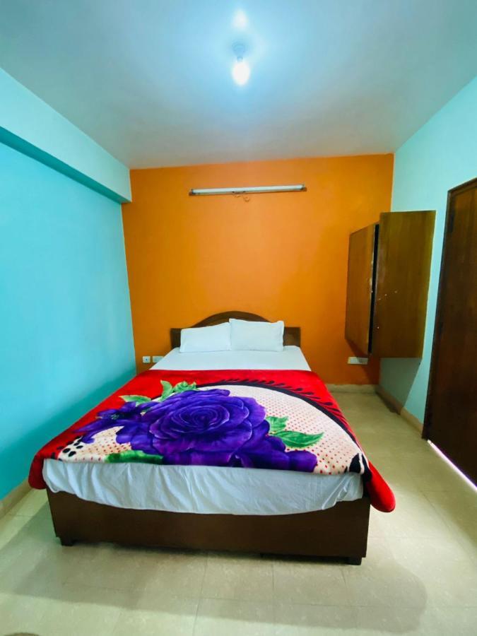 Hotel Nakshatra Udagamandalam Exterior photo
